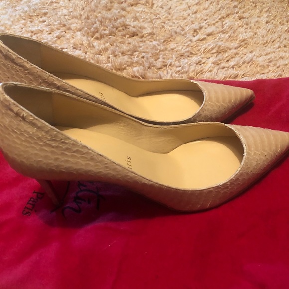 Comfy beautiful heels - Picture 5 of 8